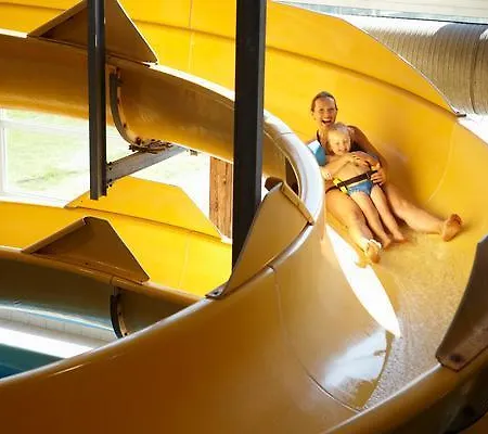 Selected Three-bedroom 03 Holiday park